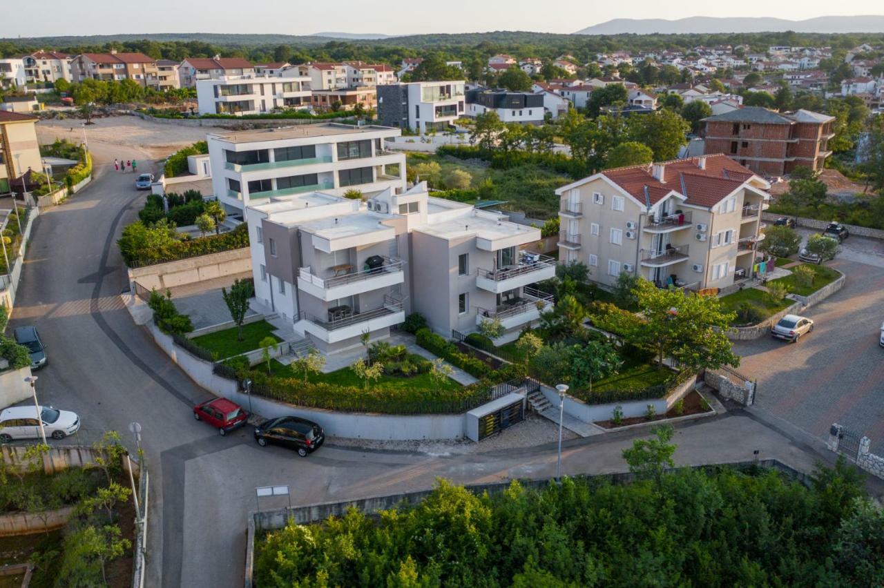 Apartment Rova Malinska Exterior photo